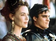 Gladiator – Gladiator Die Geliebte und der Tyrann: Connie Nielsen als Lucilla, Joaquin Phoenix als Kaiser Commodus Copyright: SRF/Dreamworks LLC & Universal Pictures