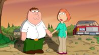 Family Guy – Peter Griffin (l.); Lois Griffin (r.)