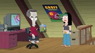 American Dad! – v.li.: Roger, Hayley