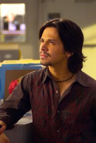 Scrubs - Die Anfänger – Zu Besuch bei seiner Schwester: Mark (Freddy Rodríguez) ...