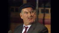 Immer lustig! Typisch Ruhrpott – Seit Adolf Tegtmeier alias Jürgen von Manger weiß ganz Deutschland: Im Pott ist nicht nur die Kohle tiefschwarz. Der Humor ist es auch.