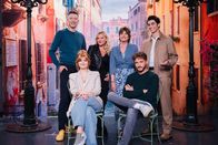 Neo Ragazzi – Sophie Passmann (2.v.l.) und Tommi Schmitt (2.v.r.) mit den Gästen von "Neo Ragazzi" Steffen Hallaschka (l.), Evelyn Burdecki (3.v.l.), Eva Ries (3.v.r.) und Jacob Rott (r.)