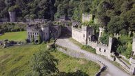 Lost Places – Gwrych Castle in Wales scheint einem mittelalterlichen Märchen entsprungen. Kein Wunder, dass es dort spuken soll.