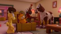 The Garfield Show – Garfield soll auf die Farmtiere von Jons Bruder aufpassen. Ob das gut gehen kann?