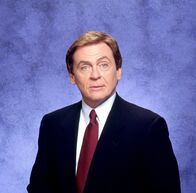 Die Nanny – Daniel Davis (Butler Niles).