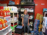 Couponing Extrem – Missy with stock pile.