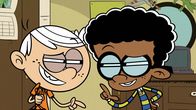 Willkommen bei den Louds – L-R: Lincoln, Clyde