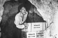 Die Herrgotts-Grenadiere – Die Herrgotts-Grenadiere Dem Wahnsinn nahe: Gustav Diessl als Ingenieur Faletti Copyright: SRF