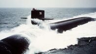 Kriegsschiffe - Tod auf See – Die "USS Ohio" ist ein nuklear betriebenes und nuklear bewaffnetes U-Boot der US-Navy. Sie wurde 1981 in Dienst gestellt und ist das Typschiff der Ohio-Klasse, welche die größten nuklear betriebenen U-Boote der USA umfasst.
