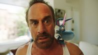 Happy! – Nick Sax (Christopher Meloni, l.); Happy (r.)