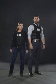 FBI: Special Crime Unit – Special Agent Maggie Bell (Missy Peregrym, l.); Special Agent Omar Adom 'OA' Zidan (Zeeko Zaki, r.)