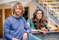 Navy CIS: L.A. – Eric Christian Olsen (Marty Deeks), Daniela Ruah (Special Agent Kensi Blye).