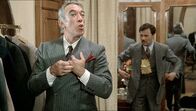 Bluff – Philip Bang (Anthony Quinn)