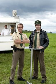 Hubert und Staller – Ein unschlagbares Team: Hubert (Christian Tramitz, l.) und Staller (Helmfried von Lüttichau. r.) ...