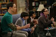 The Big Bang Theory – (v.l.n.r.) Sheldon Cooper (Jim Parsons); Howard Wolowitz (Simon Helberg); Rajesh Koothrappali (Kunal Nayyar); Leonard Hofstadter (Johnny Galecki)