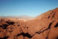 Magische Anden – Das „Valle de la Muerte“ – Tal des Todes liegt in der Atacama Wüste. Eine bizarre Gesteins- und Lehmformation, die auch das Marstal genannt wird.