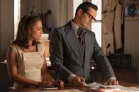Velvet – Ana Rivera (Paula Echevarría, l.); Raúl de la Riva (Asier Etxeandia, r.)