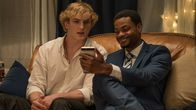 Where's the Money – Eddie (Logan Paul, l.); Del (Andrew Bachelor, r.)