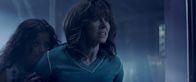Lloronas Fluch – Samantha (Jaynee-Lynne Kinchen, l.); Anna Tate-Garcia (Linda Cardellini, r.)