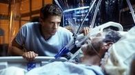 The I Inside - Im Auge des Todes – Simon Cable (Ryan Phillippe, l.); Mr. Travitt (Stephen Lang, r.)