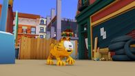The Garfield Show – Garfield hat aus Versehen Hundefutter gegessen und glaubt nun, dass er sich in einen Hund verwandeln wird.