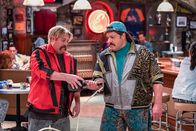 Kevin Can Wait – (v.li.) Gary Valentine (Kyle Gable), Kevin James (Kevin Gable).