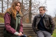 Letzte Spur Berlin – Lucy Elbe (Josephin Busch) ist sich nicht sicher, ob sie den Erklärungen und Beteuerungen ihres Vater Jochen Nowak (Matthias Matschke) glauben kann und will.