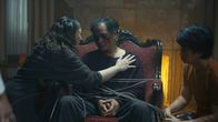 The Entity – v.li.: Rebecca (Sharon Cuneta), Arturo (John Arcilla), Luis (Kent Gonzales)