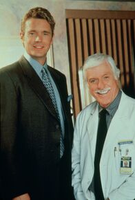 Diagnose: Mord – Brett Hayward (John Schneider, l.); Dr. Mark Sloan (Dick Van Dyke, r.)