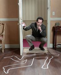 Monk – (2. Staffel) - Adrian Monk (Tony Shalhoub) besitzt ein fotografisches Gedächtnis und auch seine Fähigkeiten, Fälle zu lösen sind einzigartig.