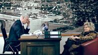 Lotti oder der etwas andere Heimatfilm – Eddie (Bruno Jonas) und Lotti (Marion Mitterhammer) verhandeln über eine Zusammenarbeit, aber es gibt Uneinigkeit über die Beschaffenheit der Geschäftsbeziehung.