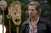 Der letzte Bulle – Ein Mordfall führt Mick (Henning Baum) in die Welt des esoterischen Innendesigns: Ein Fengshui-Meister wurde mit einem Shaolin-Schwert umgebracht. Mick, der mit dieser fernöstlichen Philosophie nichts anfangen kann, verdächtigt zunächst den Hinterbliebenen Rick Arturo, Ehemann und Erbe ...