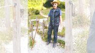 Schauplatz Gericht – Franz S. aus Vorarlberg ist ein begeisterter Wanderer und Funktionär im „Alpenverein Vorarlberg“. 2021 ist er auf der Tiroler Engalm im Karwendel gestürzt und klagt seitdem über Dauerschmerzen im Knie. Er forderte 5000 Euro Schmerzensgeld vom Eigentümer der Weide.