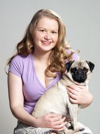 Molly & Mops – Monika Theresia Reithofer (Molly).