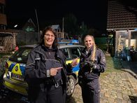 Auf Streife – Ilka (l.); Nadja (r.)