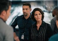 FBI: Special Crime Unit – Assistant Special Agent in Charge Jubal Valentine (Jeremy Sisto, l.); Special Agent in Charge Isobel Castille (Alana De La Garza, r.)