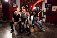 Tattoo Fixers - Die Cover Up-Profis – (3. Staffel) - In ihr Tattoo Studio kommen einige Menschen mit seltsamen und vor allem hässlichen Tattoos: (v.l.n.r.) Jay, Alice, Sketch und Paisley ...