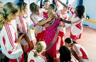 Kick It Like Beckham – Parminder Nagra (Jess Bhamra, mi.).