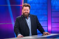 Meister des Alltags – Schauspieler Antoine Monot Jr. steht in den Startlöchern für kniffelige Fragen aus dem prallen Leben beim Wissensquiz "Meister des Alltags".