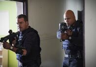 Navy CIS: L.A. – G. Callen (Chris O'Donnell, l.); Sam Hanna (LL Cool J, r.)