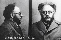 Das Rote Imperium – Im zweiten Moskauer Schauprozess 1937 wurde Karl Radek als vermeintlicher Trotzki-Anhänger und Verräter zu zehn Jahren Lagerhaft verurteilt.