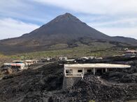 Im Land der Feuerberge – Der 2829 m hohe Pico del Fogo brach zuletzt im Jahr 2014 aus.