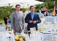 Royal Pains – Die Überraschung ist perfekt: Paulo Costanzo als Evan Lawson, Mark Feuerstein als Hank Lawson (Copyright SRF/NBC Universal)
