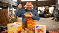 ZDFbesseresser: Sebastian Lege deckt auf – Sebastian Lege deckt die weltweiten Tricks der Lebensmittelindustrie auf: Kellogg's, Cola und Co. - Was steckt drin, was steckt dahinter und was verursachen die industriell hergestellten Lebensmittel weltweit?