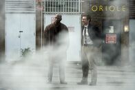 Morbius – Die FBI-Agenten Stroud (Tyrese Gibson, l.) und Rodriguez (Al Madrigal, r.) versuchen die rätselhaften Morde aufzuklären.