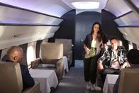 The Rookie – Die Polizisten Tim Bradford (Eric Winter) und Lucy Chen (Melissa O'Neil) steigen undercover in einen Privatjet, mit dem Ziel, die Anführer eines großen kriminellen Unternehmens zu verhaften.