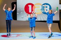 1, 2 oder 3 – Die Kandidaten aus Berglern/Deutschland freuen sich auf die Show.
