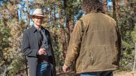 Justified – Raylan Givens (Timothy Olyphant, l.) und Cope (Tom Proctor, r.)