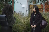 Charmed – Maggie Vera (Sarah Jeffery, l.); Mel Vera (Melonie Diaz, r.)