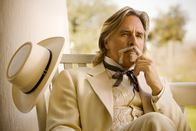 Django Unchained – Die Brittle Brothers arbeiten als Sklavenaufseher auf einer Plantage von Big Daddy (Don Johnson). Als Dr. Schultz und Django diese finden und töten, ist der Besitzer der Plantage ist darüber sehr verärgert - und begeht einen fatalen Fehler ...